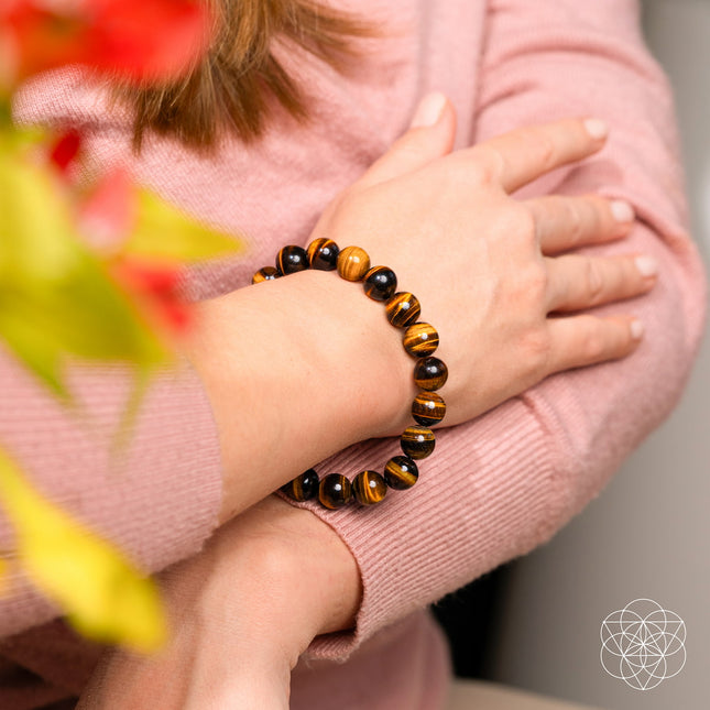 Built to Win – 7A Grade Tiger’s Eye Bracelet — view 2